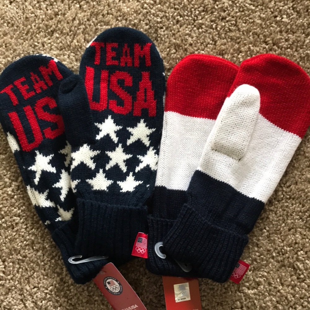 NEW WITH TAGS Team USA Mittens!
